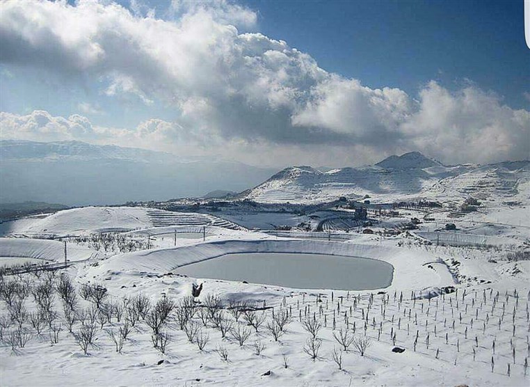 Akoura